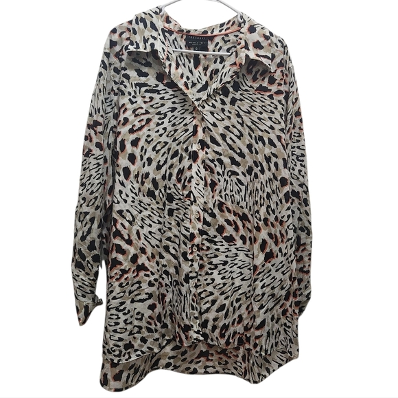 Foxcroft Tops - Foxcroft Animal Print Button-Down Shirt Wrinkle Free Shaped Fit Plus Size 24W